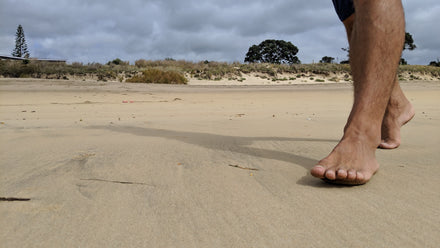 Facing Flat Feet with Barefoot Science
